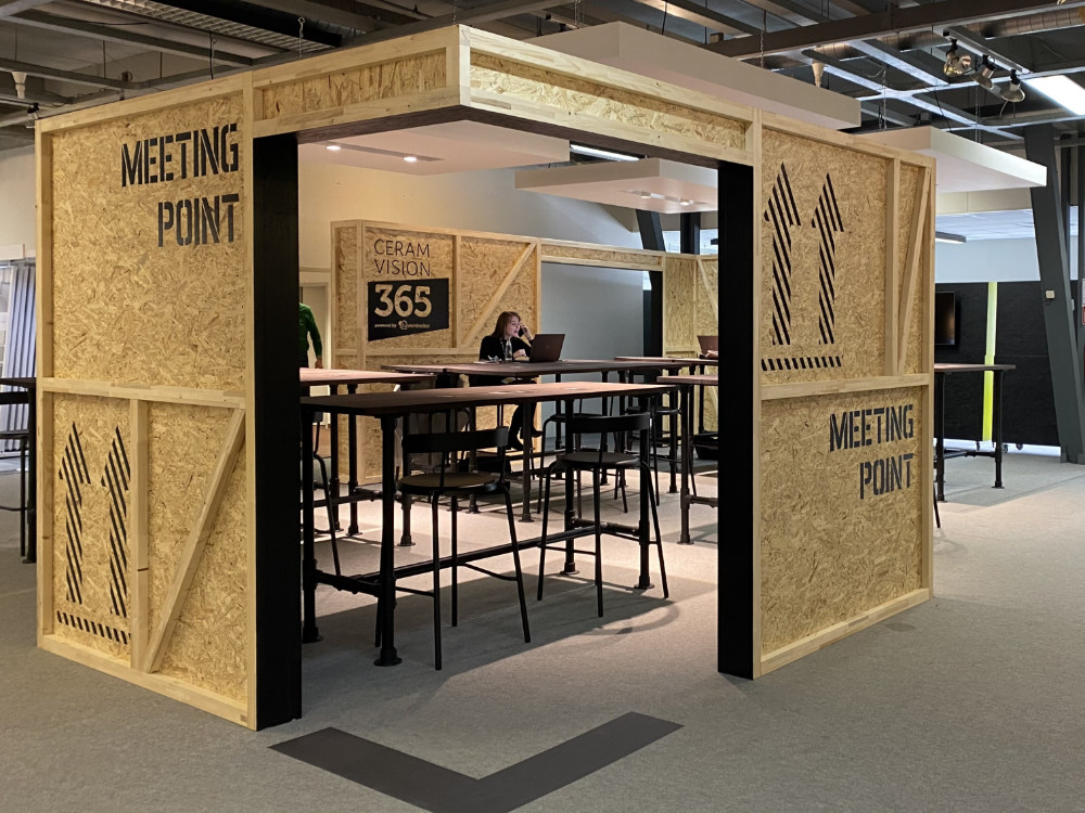 PopUp Messestand Design Transportkistenoptik